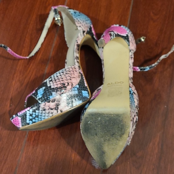 High eminal print heels, Aldo, size 6 - Picture 9 of 12